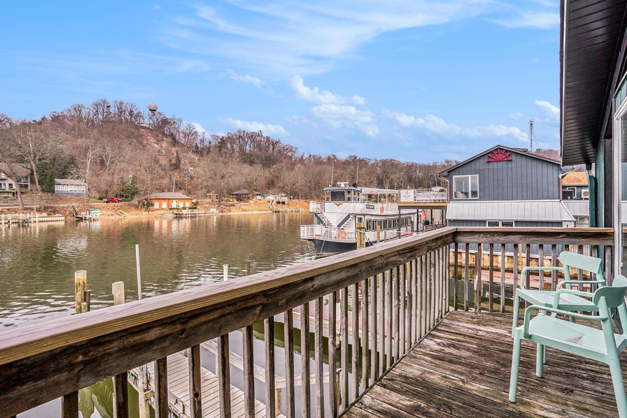 Riverside Suites - Unit B Saugatuck Bagian luar foto